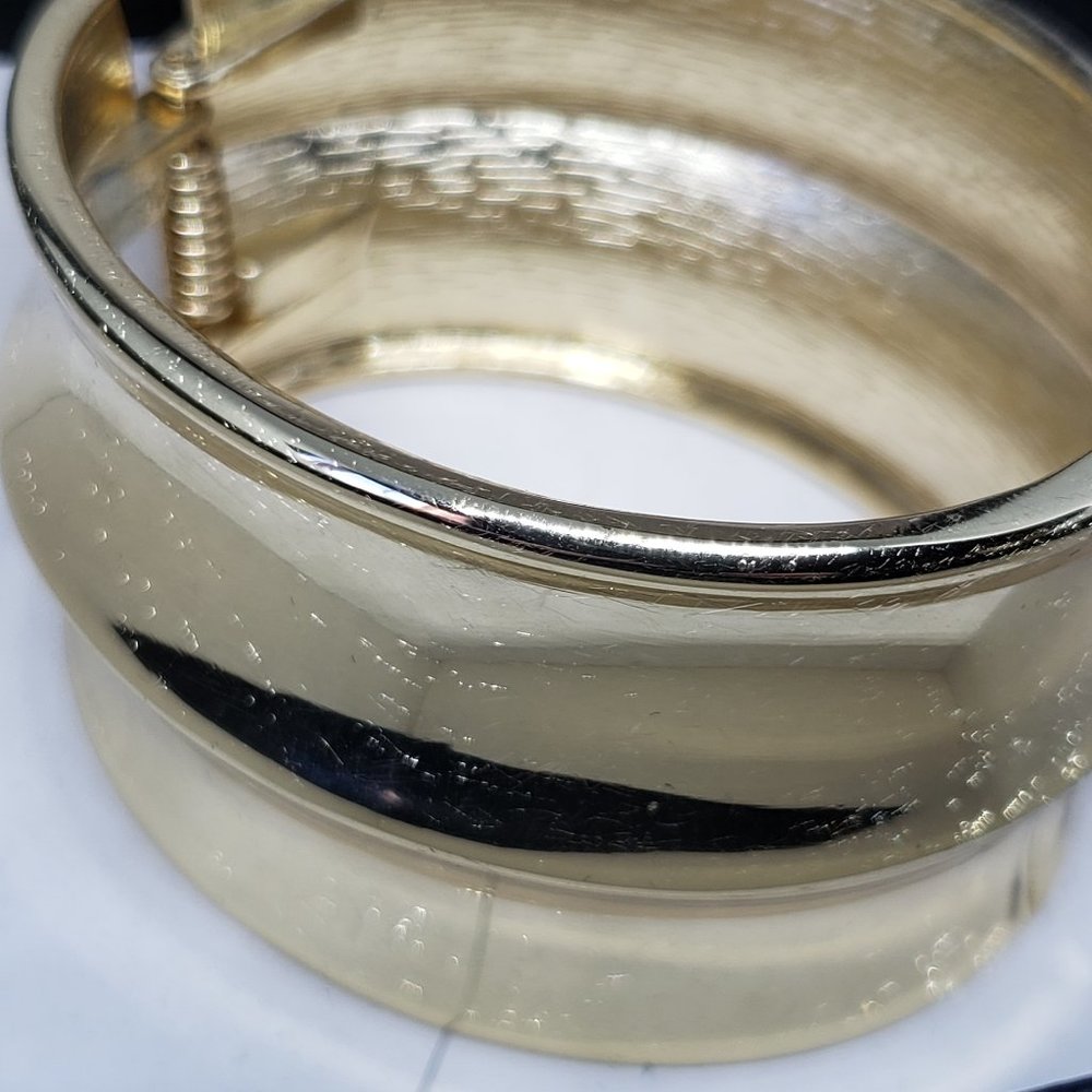 Spring Bangle - Picture 2 of 3